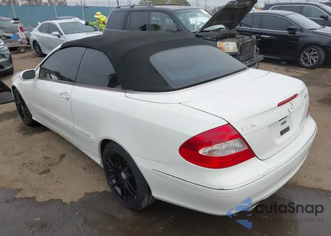 2009 Mercedes-Benz Clk 350 z USA, uszkodzony, nr VIN WDBTK56F19F259332